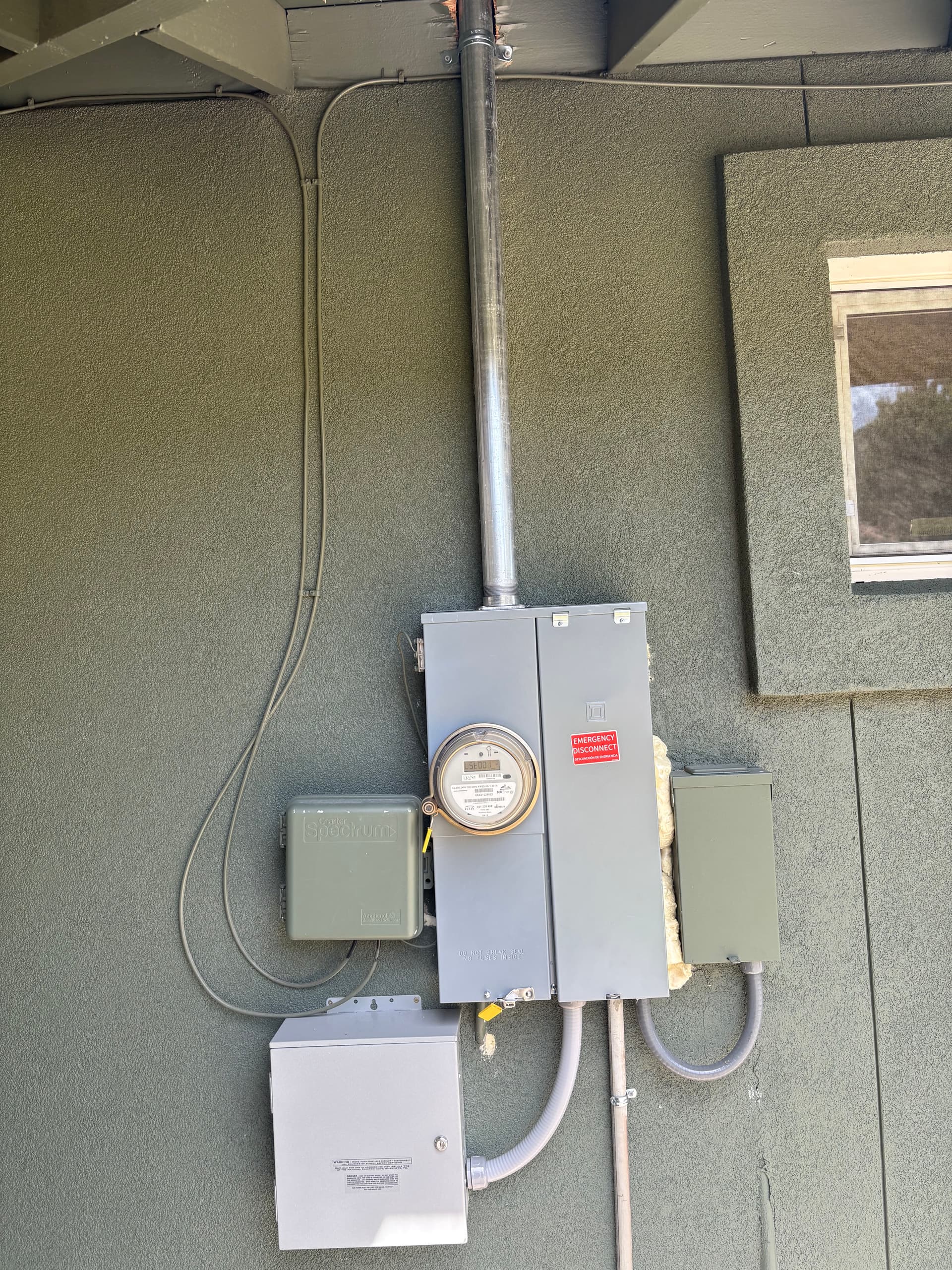 Gallery photos for Manual Transfer Switch Install for Safer Generator Hookup: Image #2